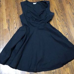 Eshatki Women’s Black Dress